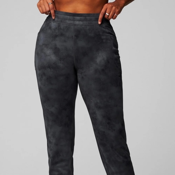 Fabletics On-The-Go Cold Weather Jogger - Picture 3 of 6